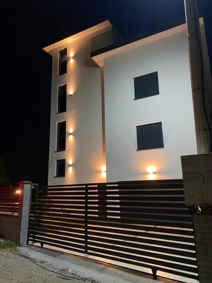 A. Montenegro Appartement Dobra Voda Buitenkant foto